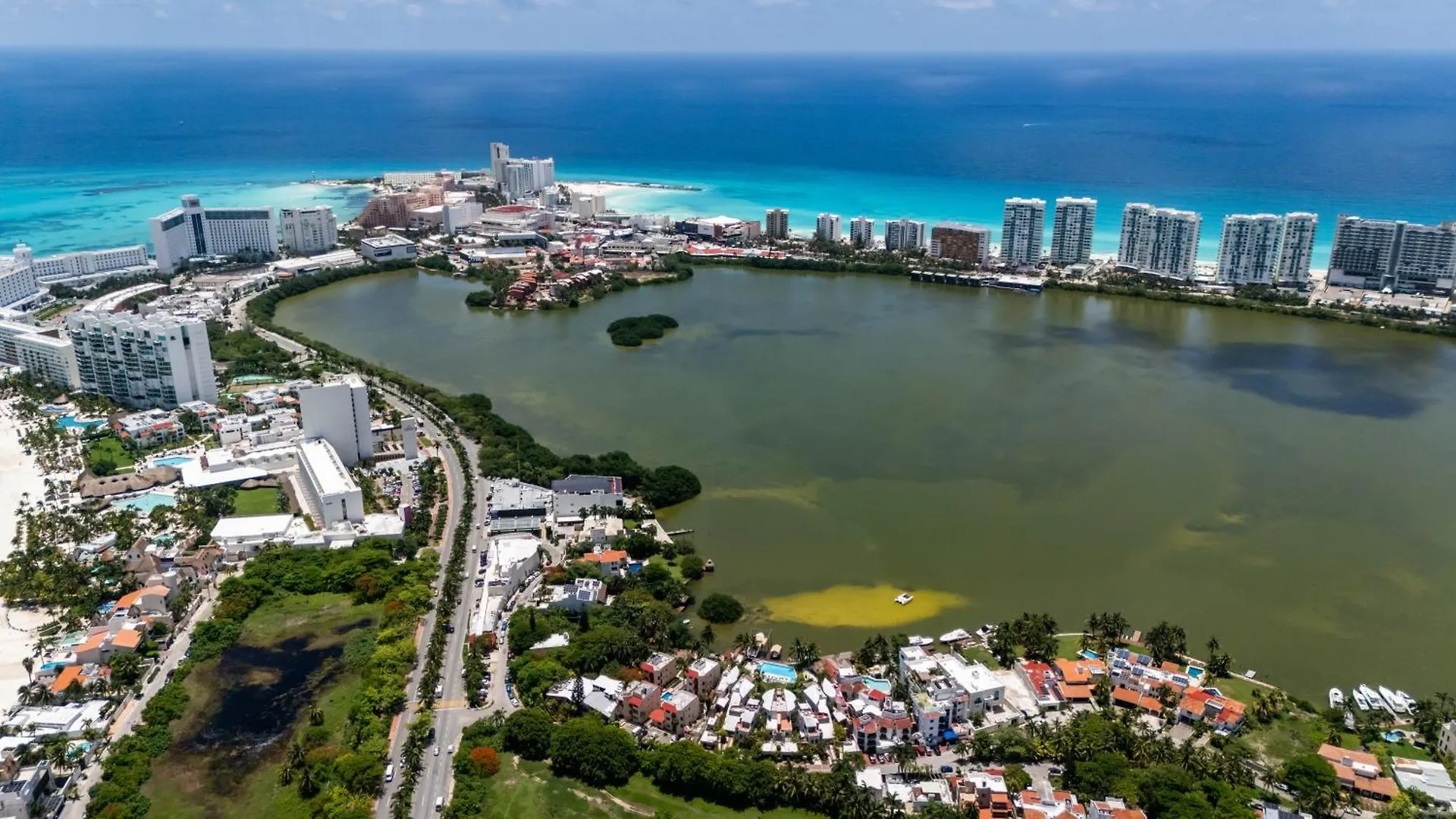 Amplio Con Vista A La Laguna Cancún 0*,  Messico